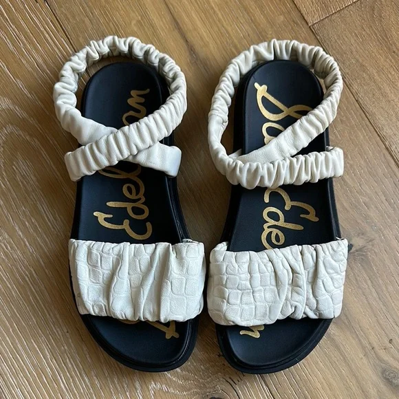 Sam Edelman Velma Cream Sandals - Picture 2 of 8